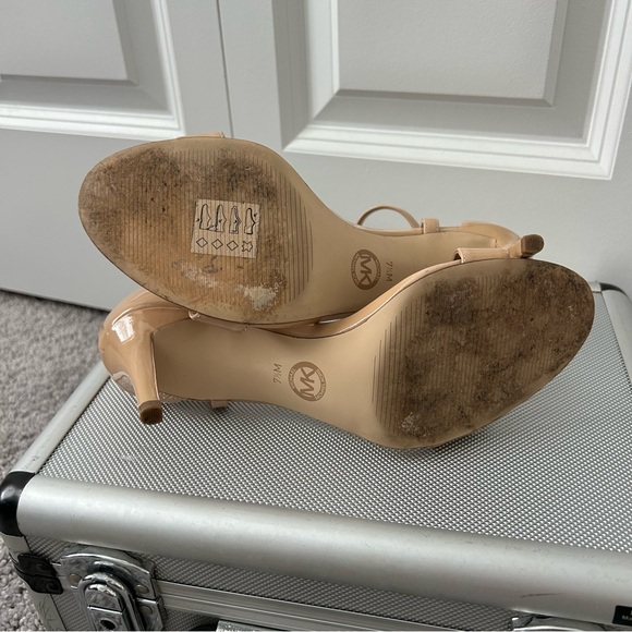 Michael Kors Nude Patent Leather Strappy Heels – Size 7.5 - Picture 7 of 7